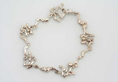 A picture of a linked bracelet