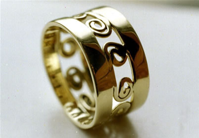 Gold ring